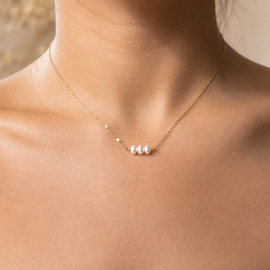 3 Pearl Necklace with Swarovski Clasp