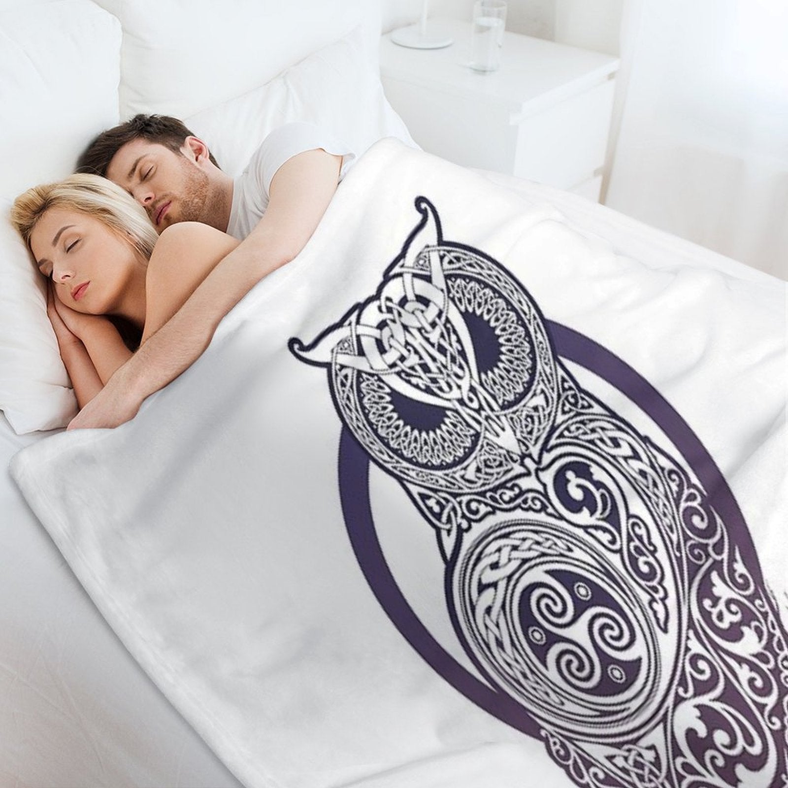 CELTIC OWL Travel-friendly Throw Blanket