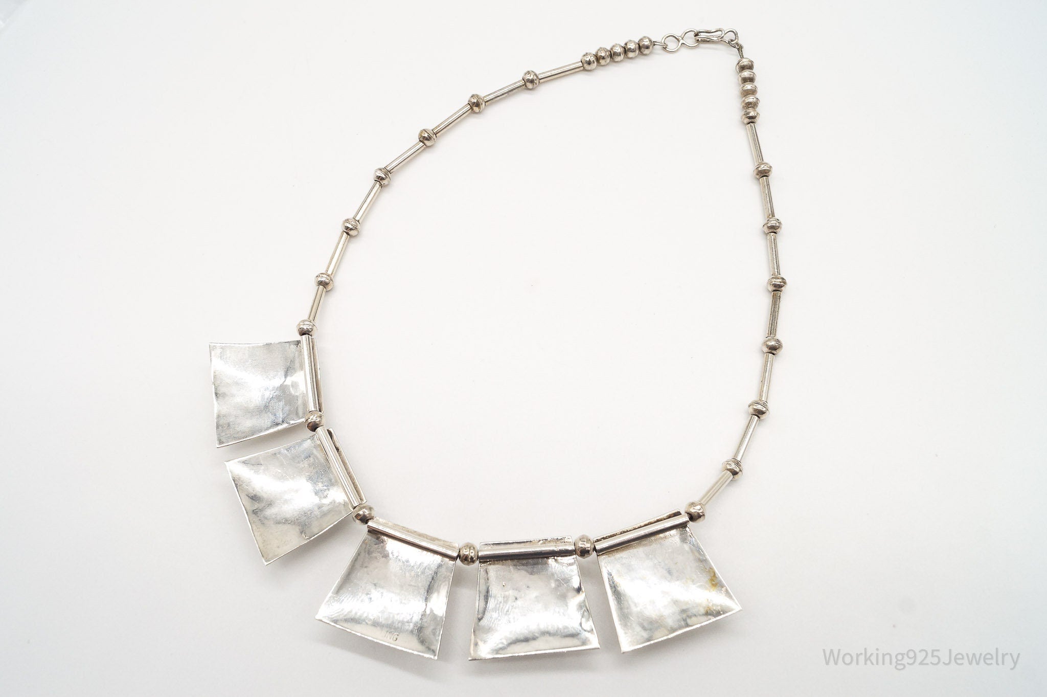 Vintage Native America Pink Mother Of Pearl Silver Necklace | Jewelry > Necklaces > Pendants | Wiccan Center