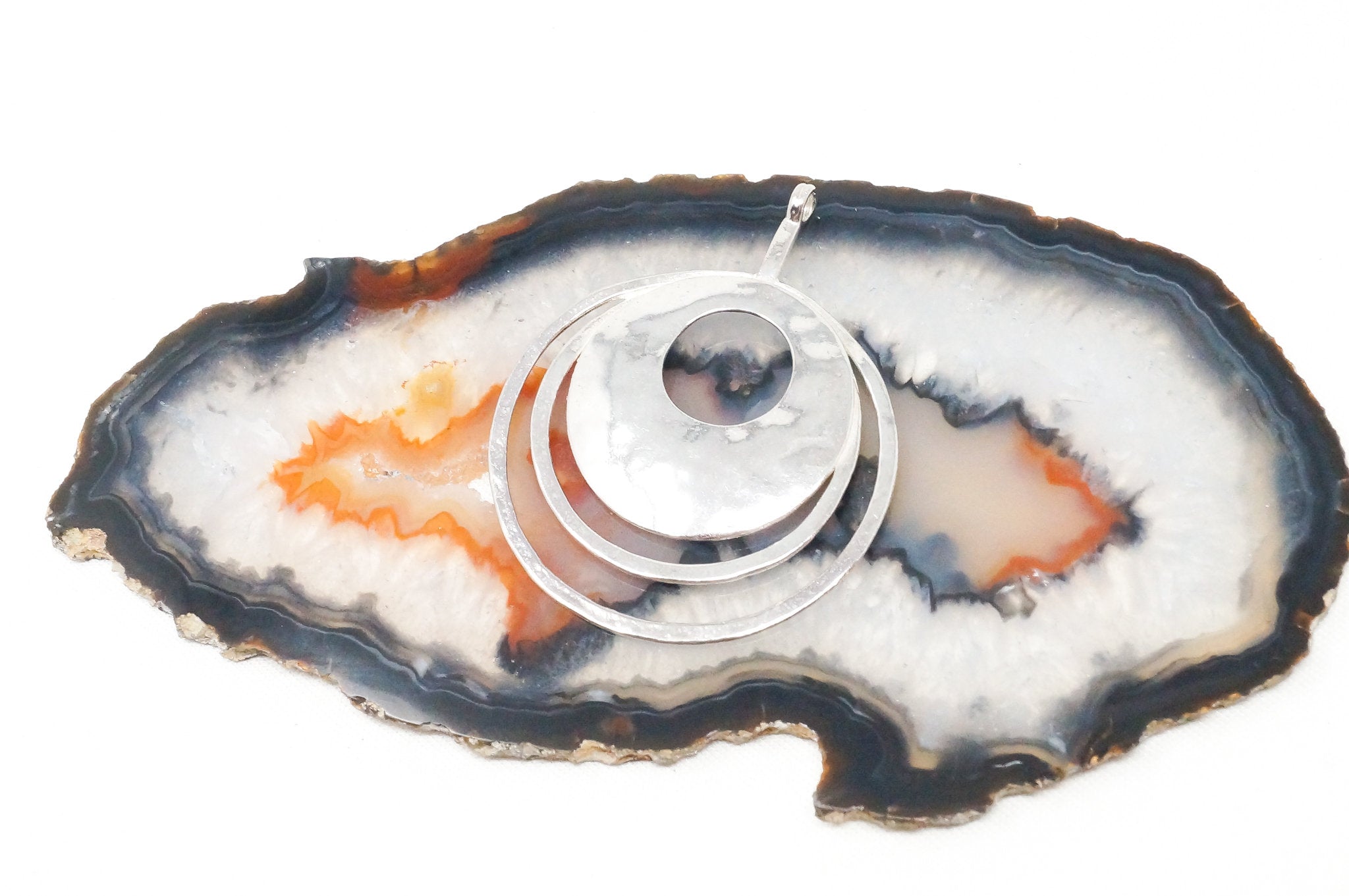 Retired Silpada Hammered Rings Sterling Silver Necklace Pendant | Jewelry > Necklaces > Pendants | Wiccan Center