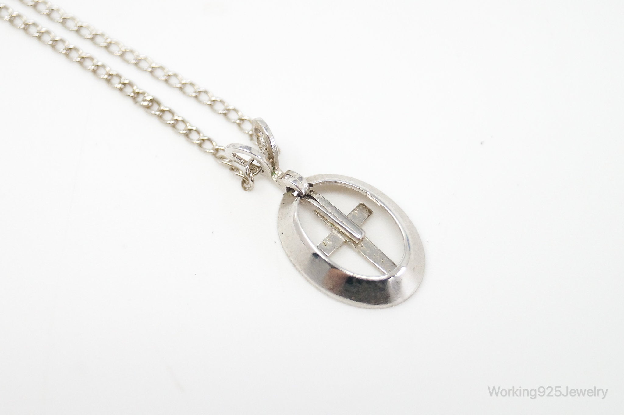 Vintage Designer Marvel Cross Sterling Silver Necklace | Jewelry > Necklaces > Pendants | Wiccan Center