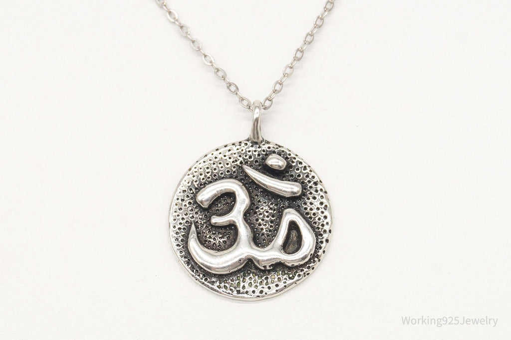 Vintage Om Symbol Sterling Silver Necklace | Jewelry > Necklaces > Pendants | Wiccan Center