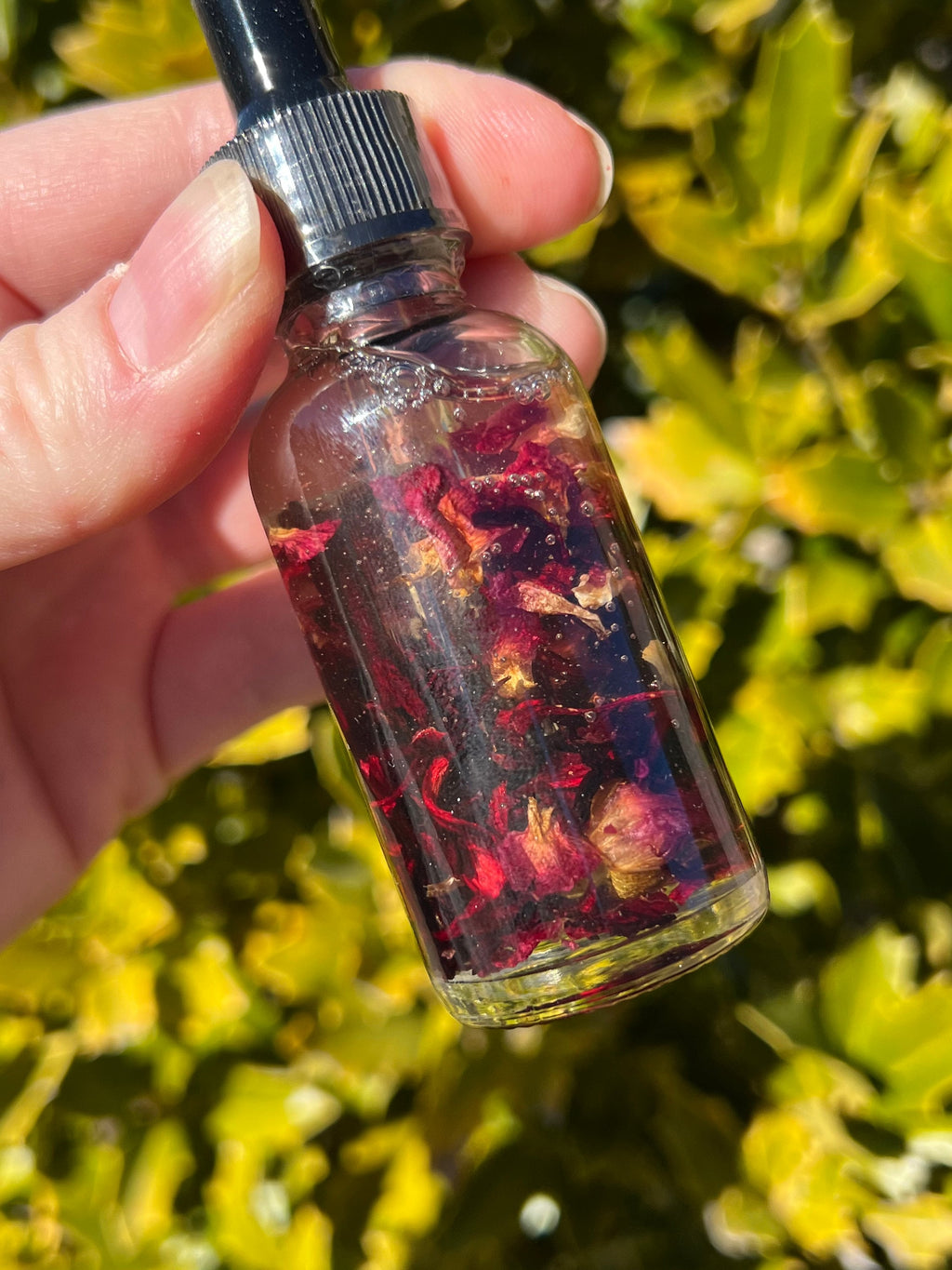 Hecate Ritual Oil | Witchcraft Pagan Herbal Intention Triple Moon Goddess Temptress Spell Altar Body Perfume Devotee Invocation Offering | | Wiccan Center