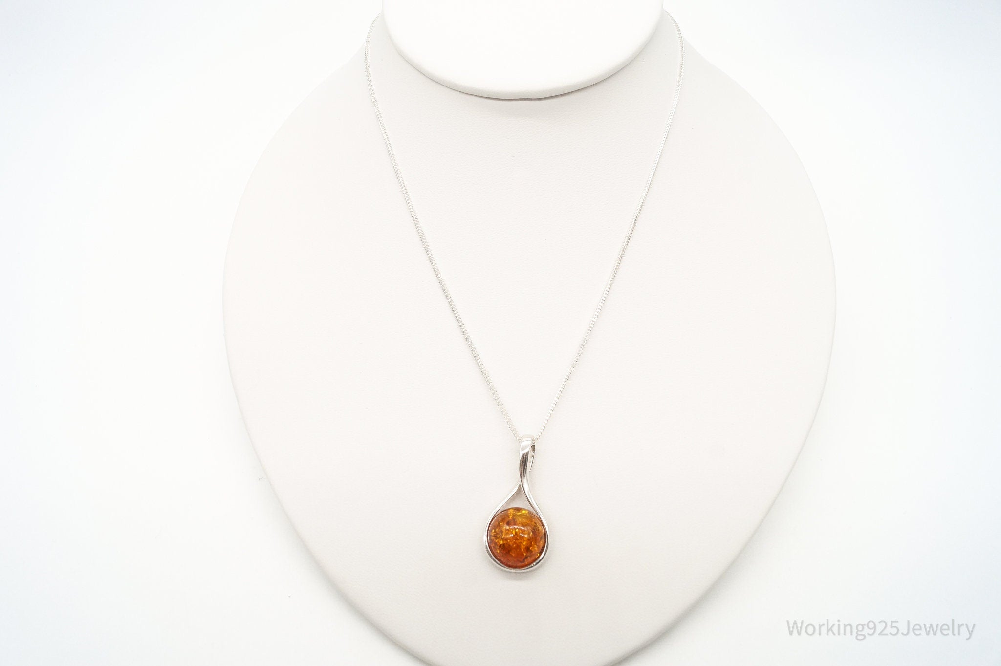 Vintage Large Amber Sterling Silver Adjustable Chain Necklace | Jewelry > Necklaces > Pendants | Wiccan Center