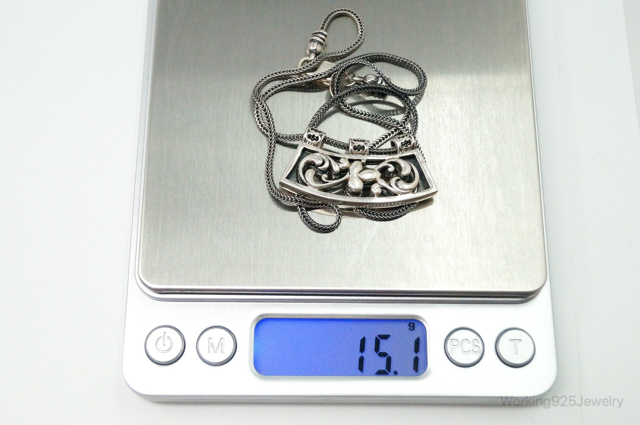 Vintage Silpada Retired Floral Curved Bar Slide Sterling Silver Necklace | Jewelry > Necklaces > Pendants | Wiccan Center