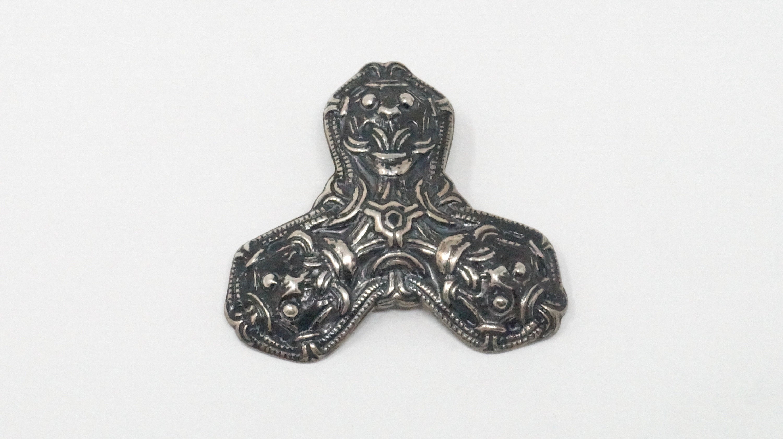 David Andersen Norway Viking Saga Trefoil Beast Sterling Silver Necklace Pendant | Jewelry > Necklaces > Pendants | Wiccan Center