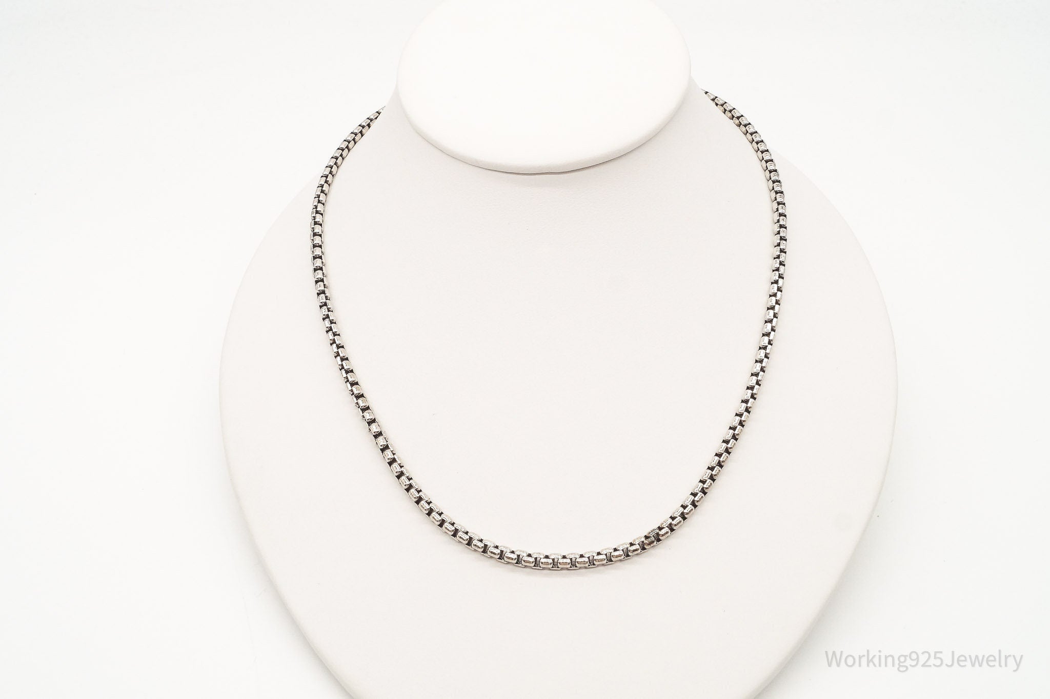 Vintage High Fashion Sterling Silver Puffy Box Chain Link Necklace | Jewelry > Necklaces > Pendants | Wiccan Center