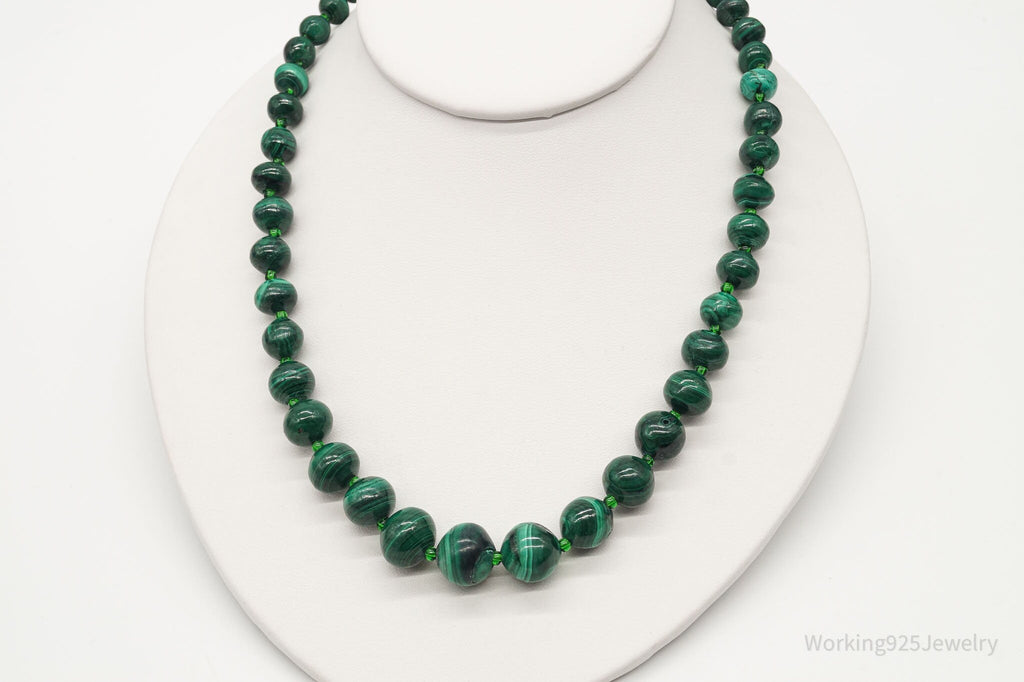 Vintage Green Malachite Bead Necklace | Jewelry > Necklaces > Pendants | Wiccan Center