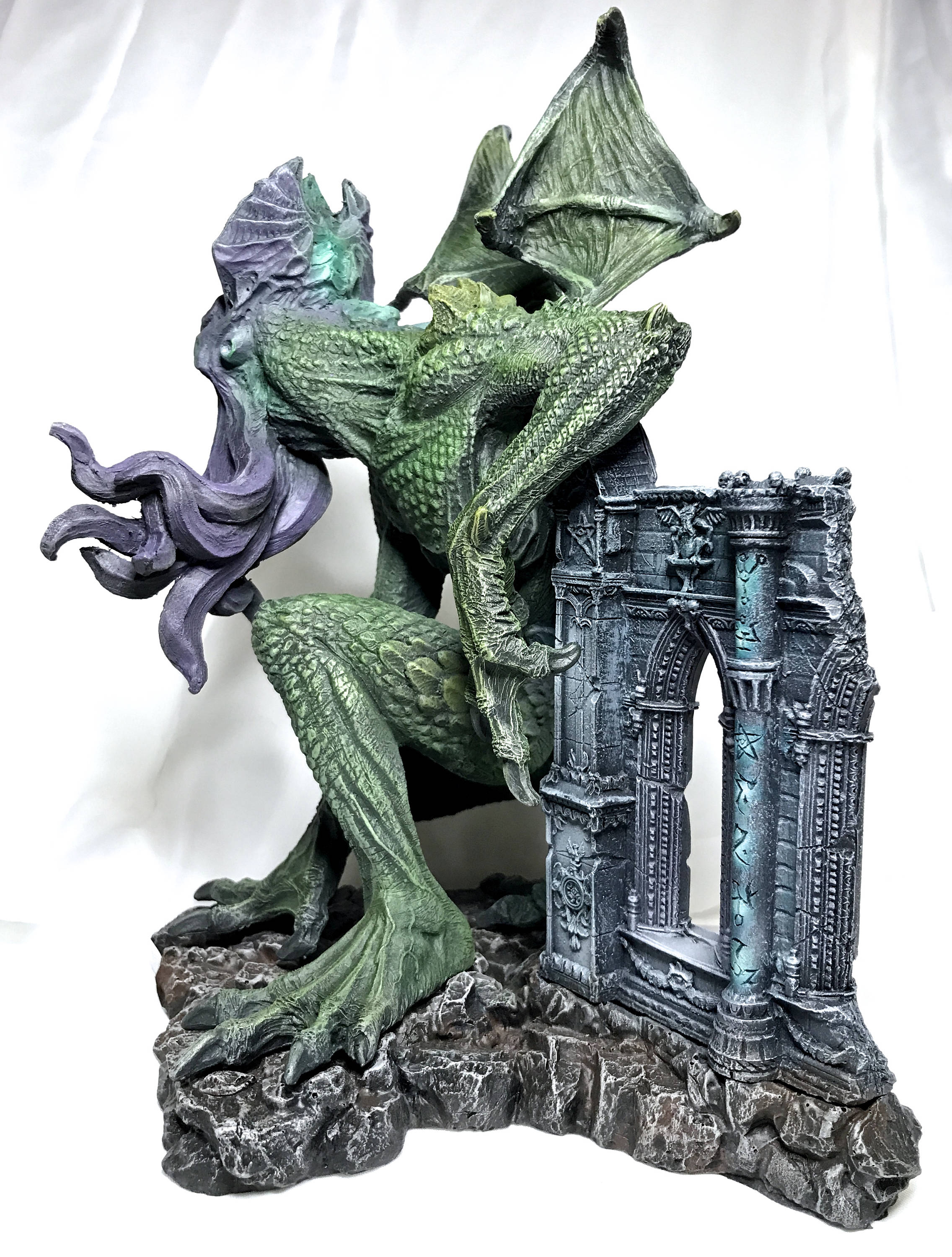 H.P. Lovecraft’s Cthulhu Rising Statue, Full Color Sculpture | Cthulhu Mythos Monster Figurine | Lovecraftian Horror Decor and Gamer Gift