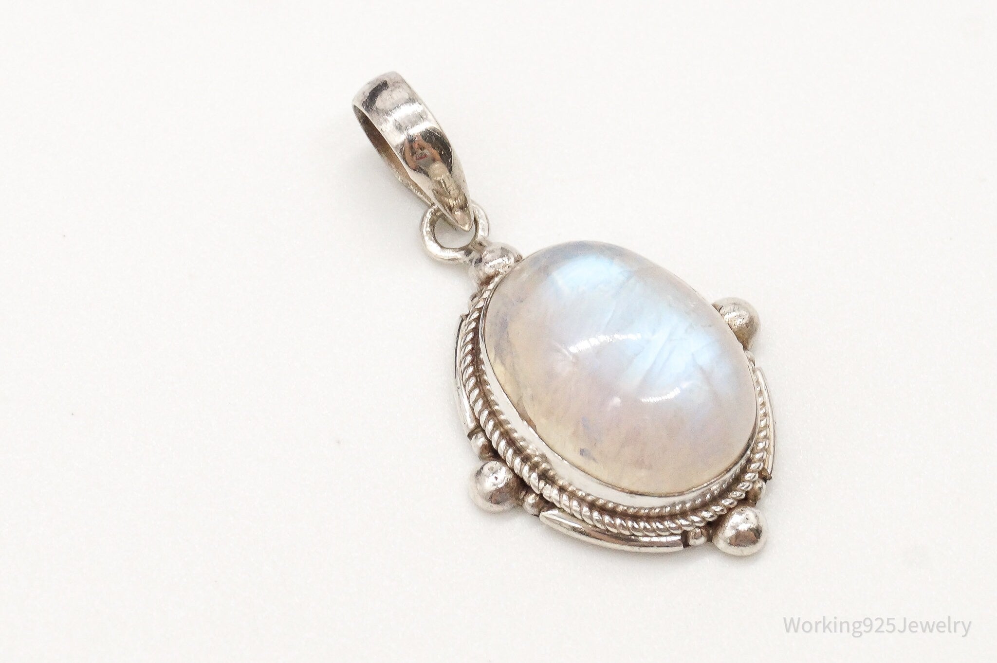 Vintage Moonstone Sterling Silver Southwestern Pendant | Jewelry > Necklaces > Pendants | Wiccan Center