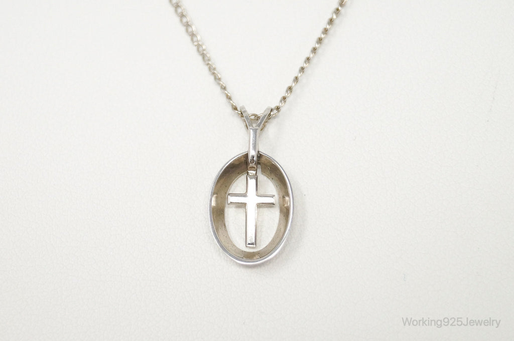 Vintage Designer Marvel Cross Sterling Silver Necklace | Jewelry > Necklaces > Pendants | Wiccan Center