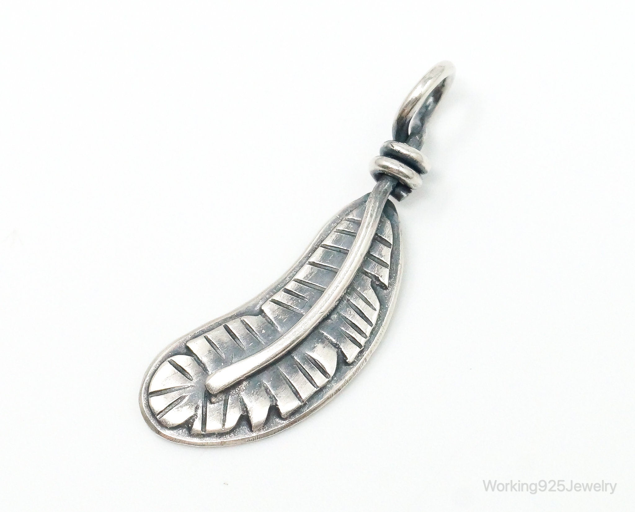 Vintage Native American Unsigned Feather Sterling Silver Necklace Pendant | Jewelry > Necklaces > Pendants | Wiccan Center