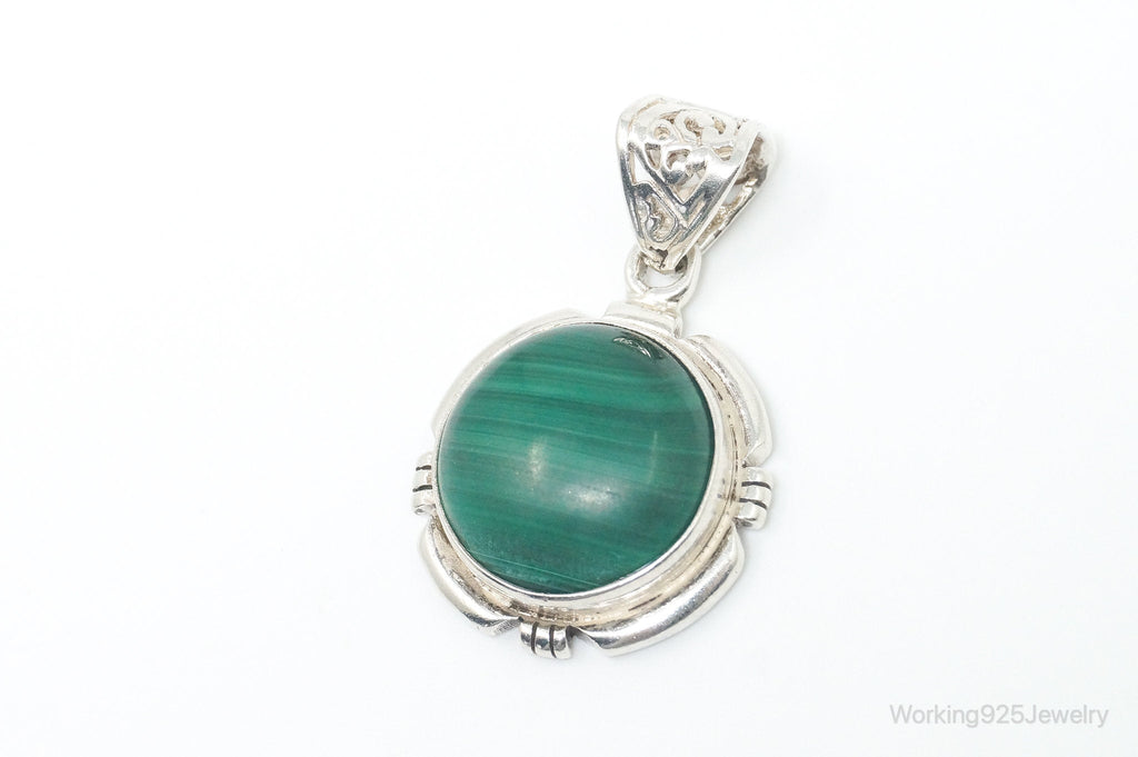 Vintage Southwestern Malachite Sterling Silver Necklace Pendant | Jewelry > Necklaces > Pendants | Wiccan Center