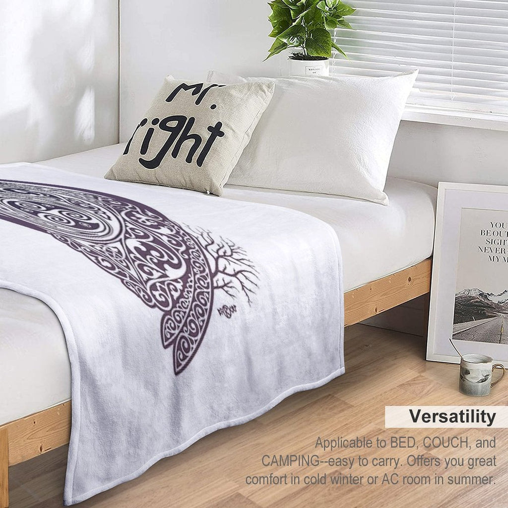 CELTIC OWL Travel-friendly Throw Blanket