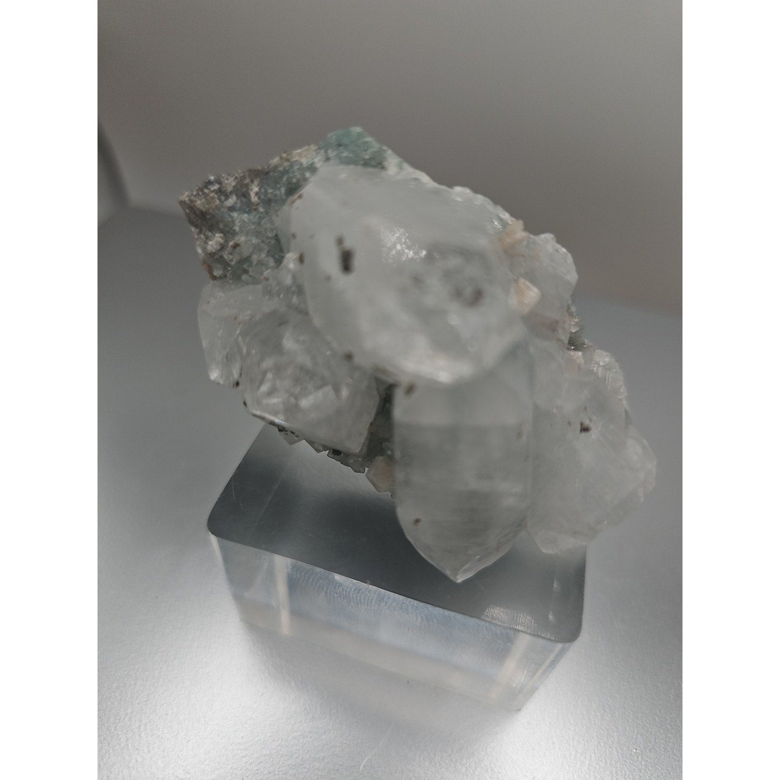 Apophyllite crystal specimen 108grams | Mineral Specimens | Wiccan Center