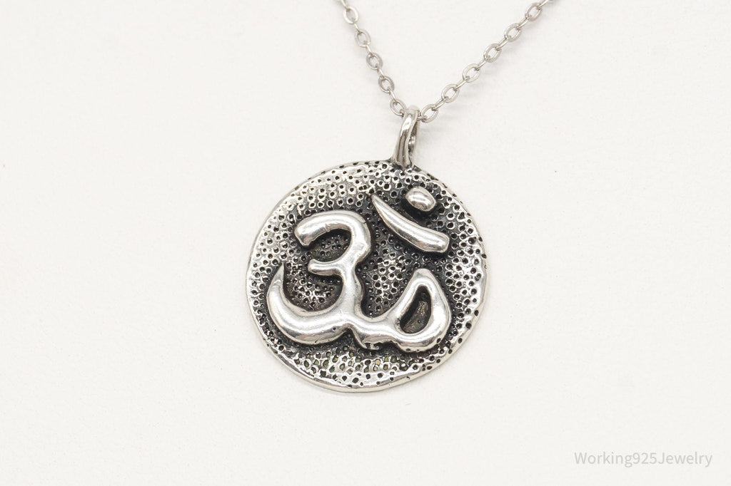 Vintage Om Symbol Sterling Silver Necklace | Jewelry > Necklaces > Pendants | Wiccan Center