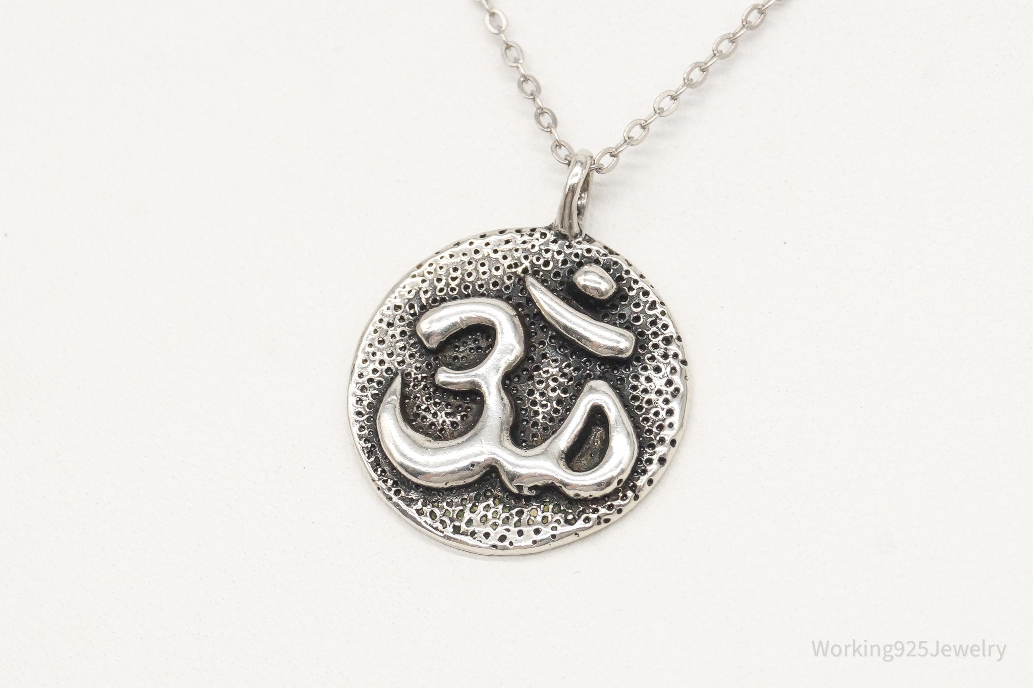 Vintage Om Symbol Sterling Silver Necklace | Jewelry > Necklaces > Pendants | Wiccan Center