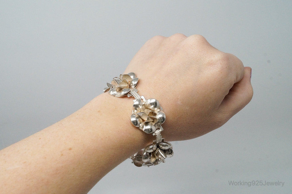 Vintage 1940s Raffaele Flower Silver Silver Panel Bracelet | Jewelry > Bracelets | Wiccan Center
