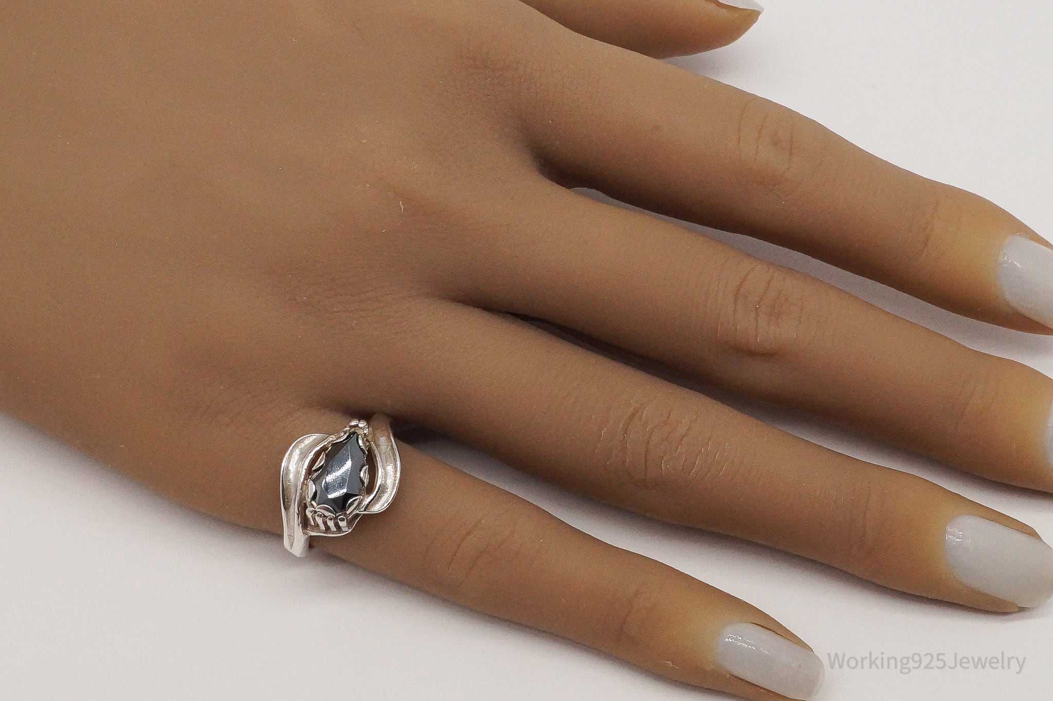 Vintage Mid Century Hematite Sterling Silver Ring - Size 6 | Jewelry > Rings | Wiccan Center