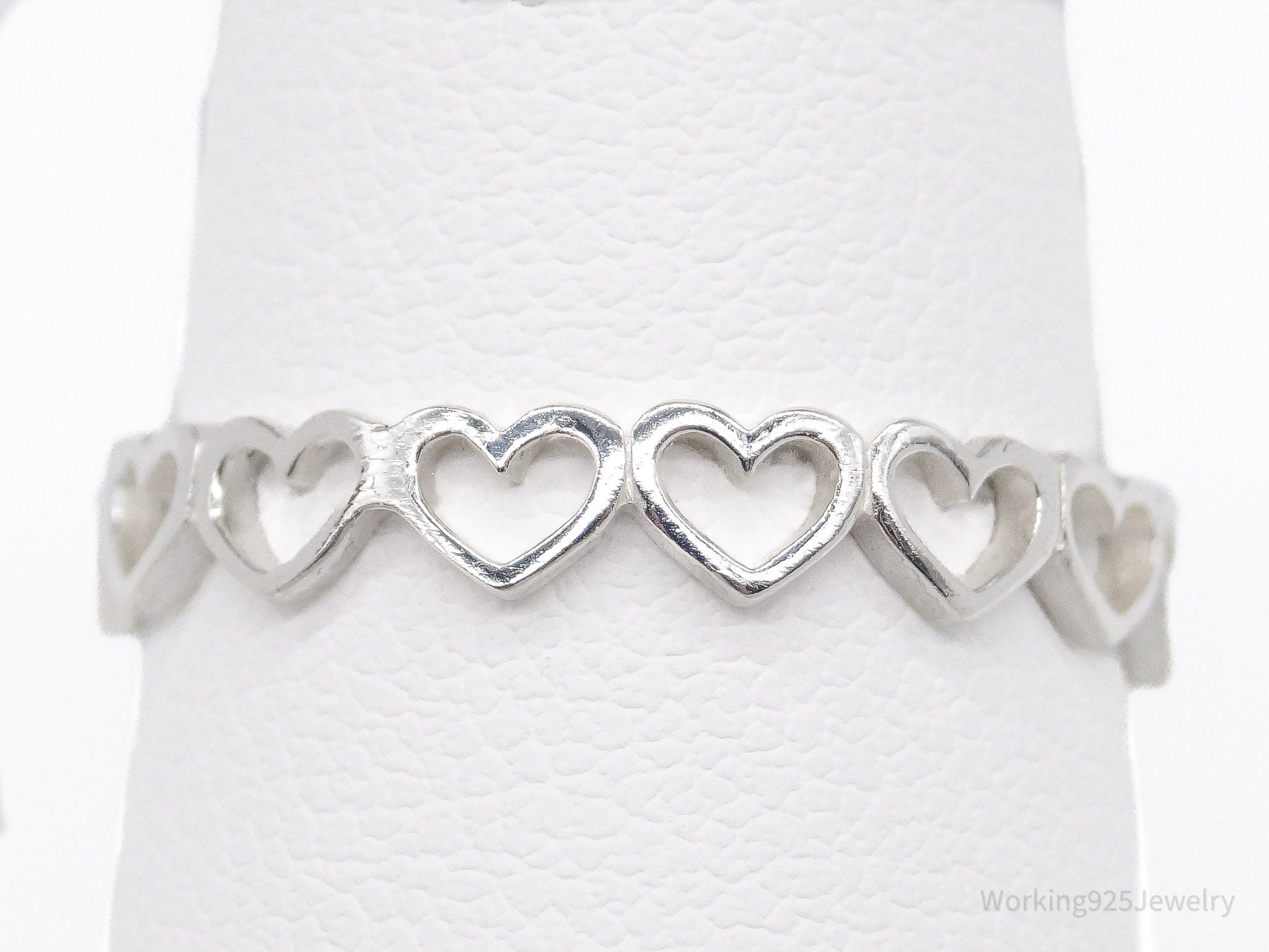 Vintage STE BEE Open Hearts Pattern Sterling Silver Band Ring - Size 8 | Jewelry > Rings | Wiccan Center