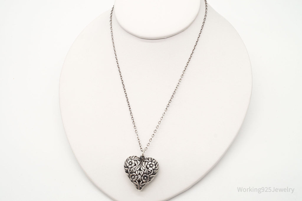 Vintage Large Heart and Flowers Sterling Silver Necklace | Jewelry > Necklaces > Pendants | Wiccan Center