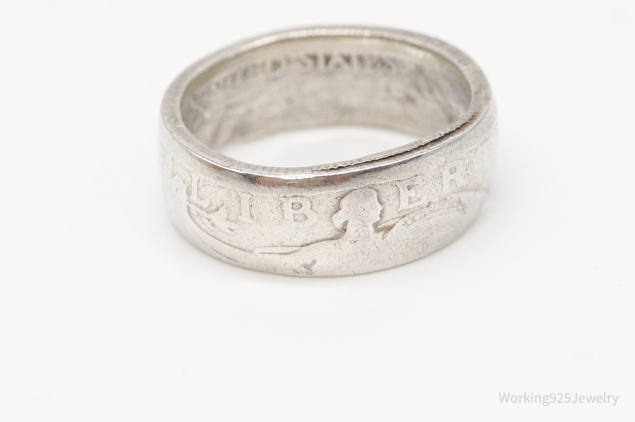 Vintage 1925 Standing Liberty Quarter Dollar Coin Silver Ring - Size 6.75 | Jewelry > Rings | Wiccan Center