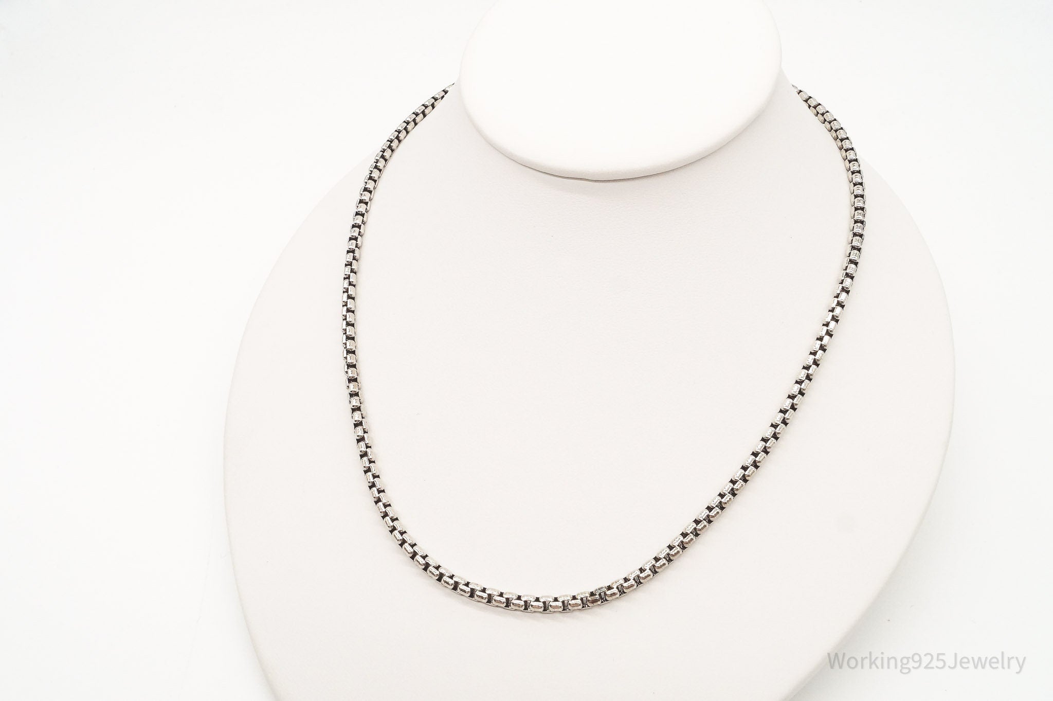Vintage High Fashion Sterling Silver Puffy Box Chain Link Necklace | Jewelry > Necklaces > Pendants | Wiccan Center