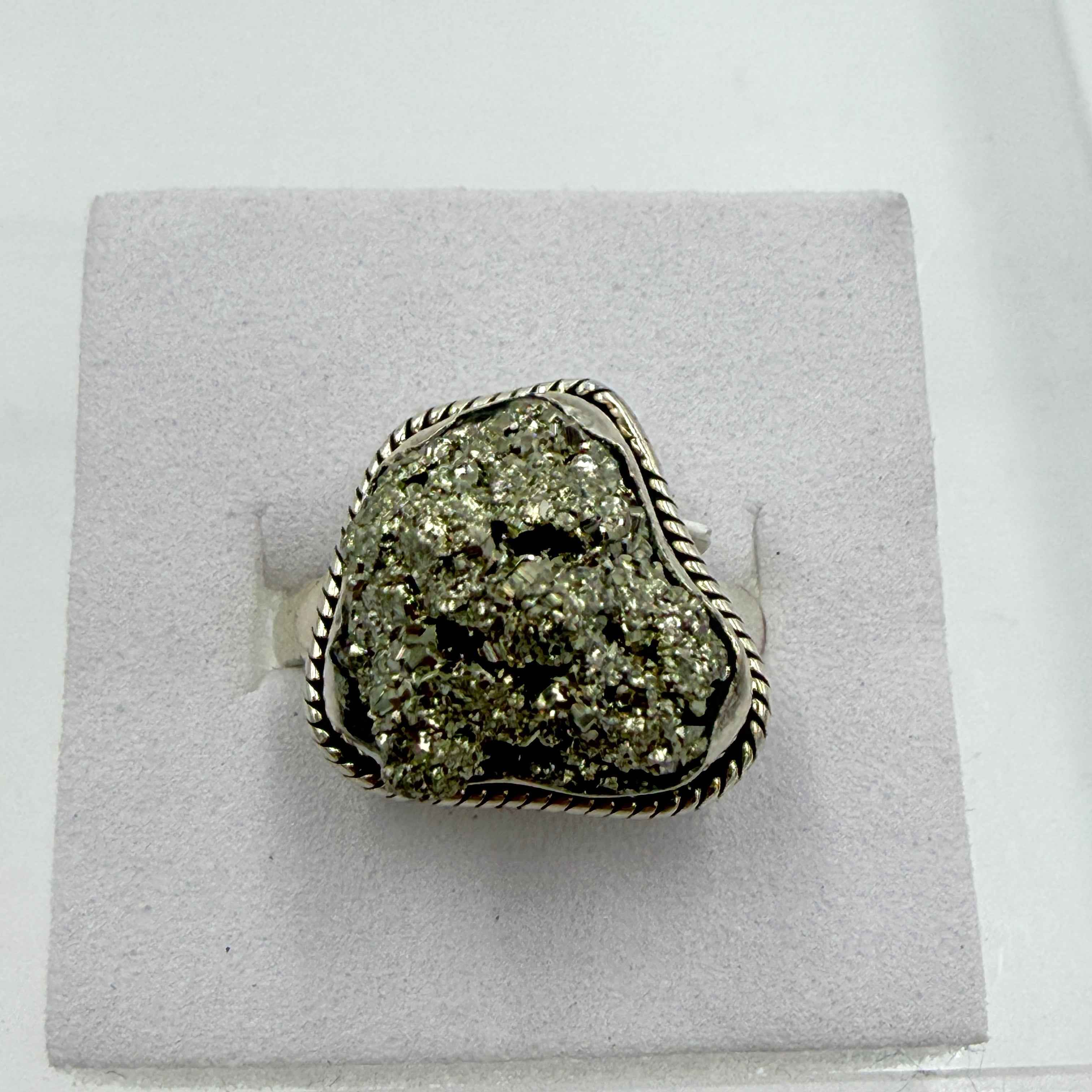 Sterling Silver Freeform Pyrite Rope-Edge Ring – Size 8 – Protection, Confidence & Grounding | Rings | Wiccan Center