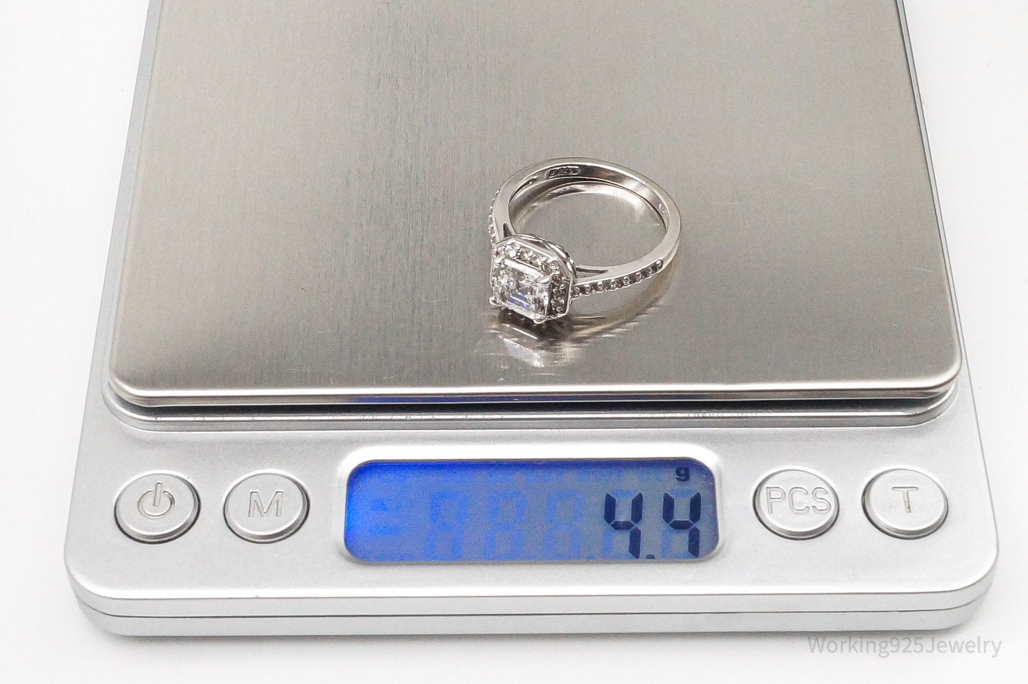 Vintage Cubic Zirconia Sterling Silver Ring Size 9 | Jewelry > Rings | Wiccan Center