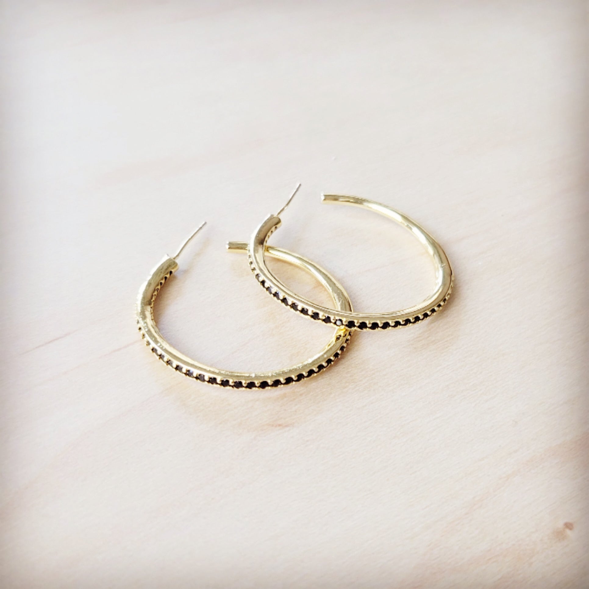 Black Diamond Glimmer Gold Hoop Earrings 219cn