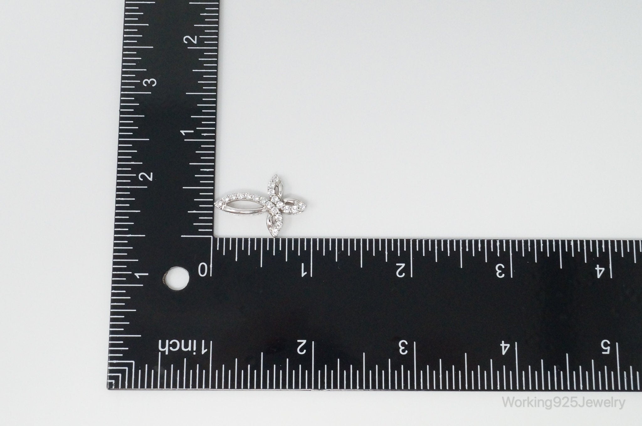 Vintage Cubic Zirconia Cross Sterling Silver Necklace Pendant | Jewelry > Necklaces > Pendants | Wiccan Center