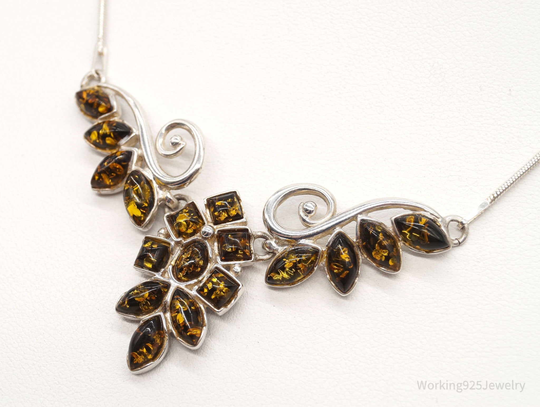 Vintage Amber Sterling Silver Necklace | Jewelry > Necklaces > Pendants | Wiccan Center