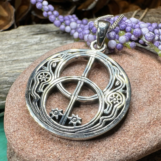 Glastonbury Chalice Well Necklace in Sterling Silver