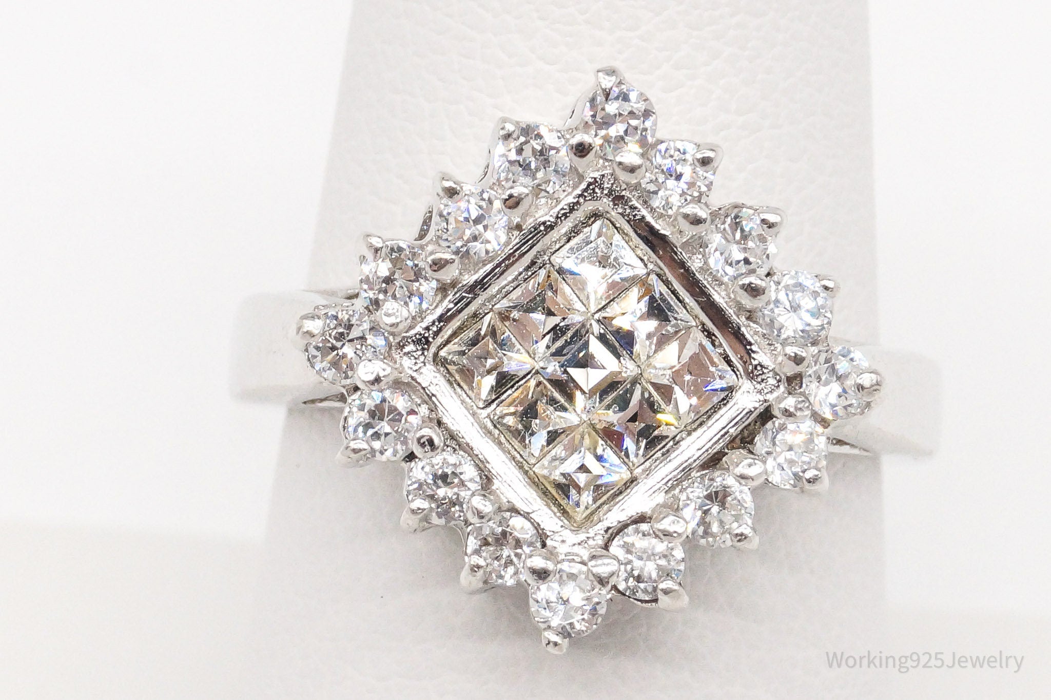 Vintage Cubic Zirconia Sterling Silver Ring - Size 8 | Jewelry > Rings | Wiccan Center