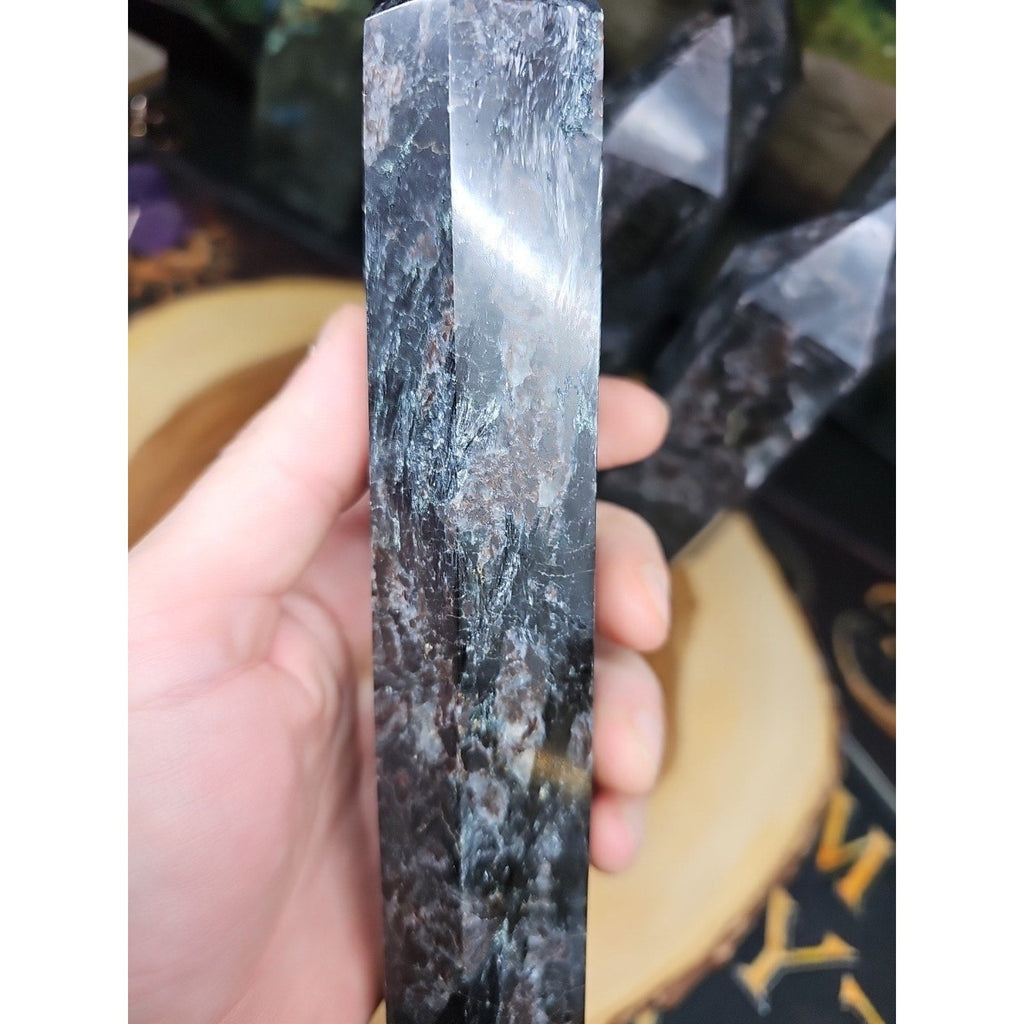 Arfvedsonite Garnet Crystal Tower with Blue Flash — 1.5–1.9 lbs, Polished | CrystalCloud Company | Crystal Points & Towers | Wiccan Center