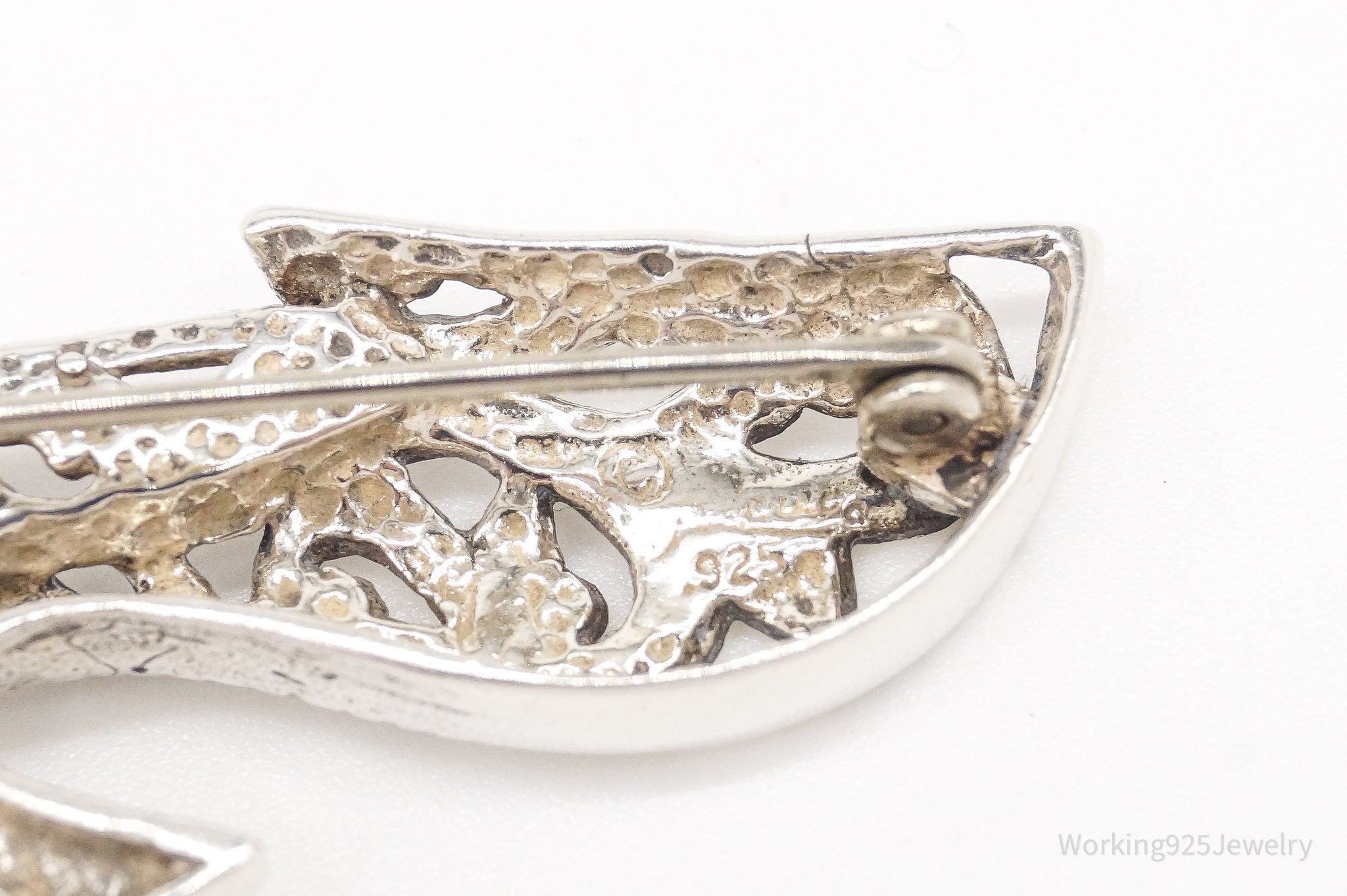 Vintage Designer Jezlaine Lady's High Heel Sterling Silver Brooch Pin | Jewelry > Brooches, Pins & Clips | Wiccan Center