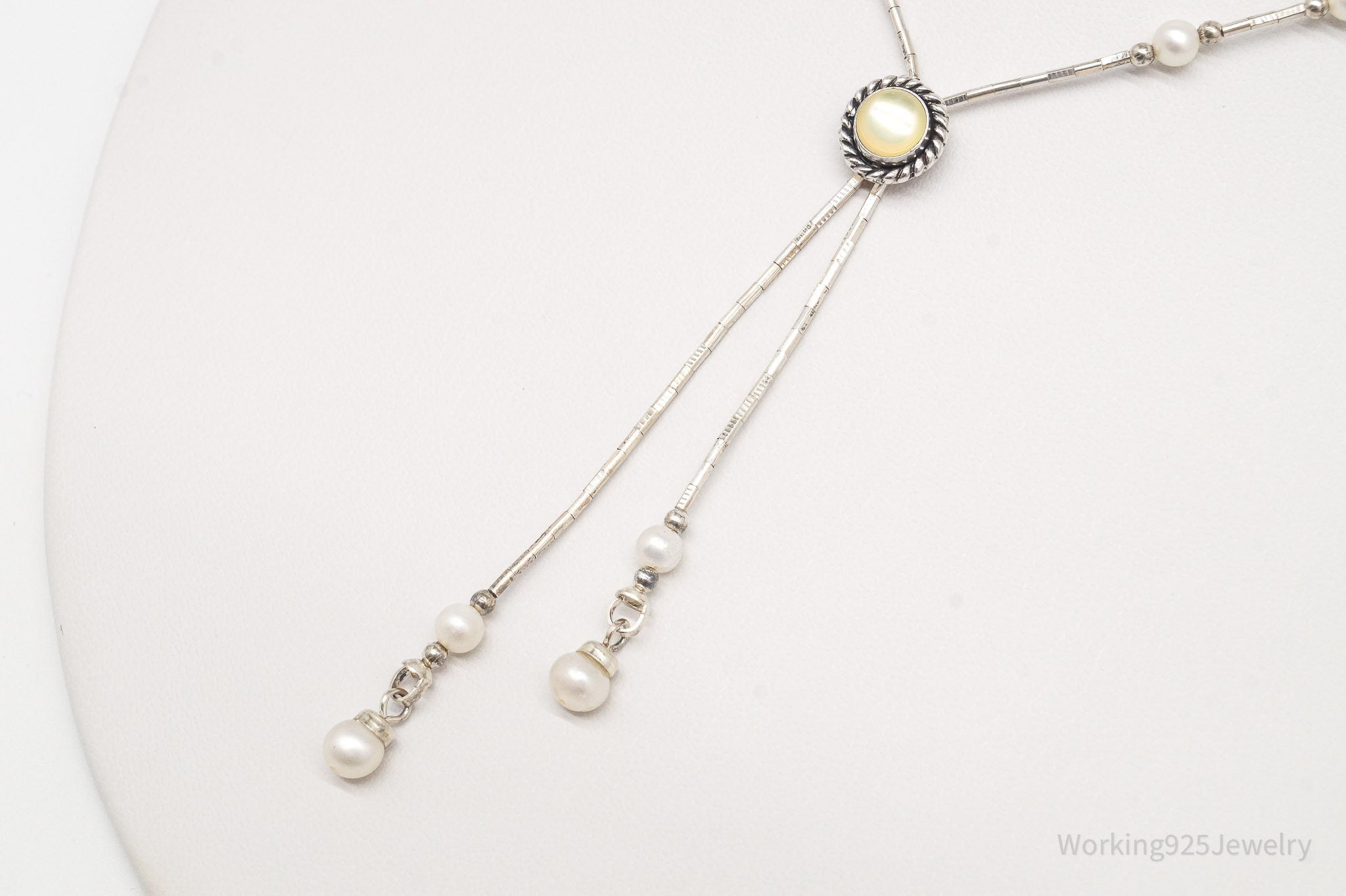 Vintage QT Inc Mother Of Pearl & Pearl Sterling Silver Chain Necklace 16" | Jewelry > Necklaces | Wiccan Center