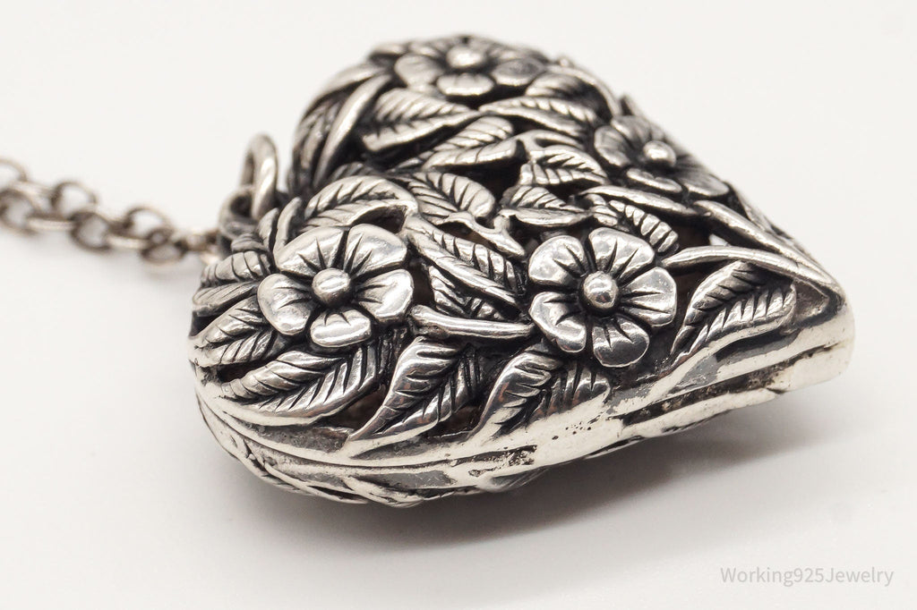 Vintage Large Heart and Flowers Sterling Silver Necklace | Jewelry > Necklaces > Pendants | Wiccan Center
