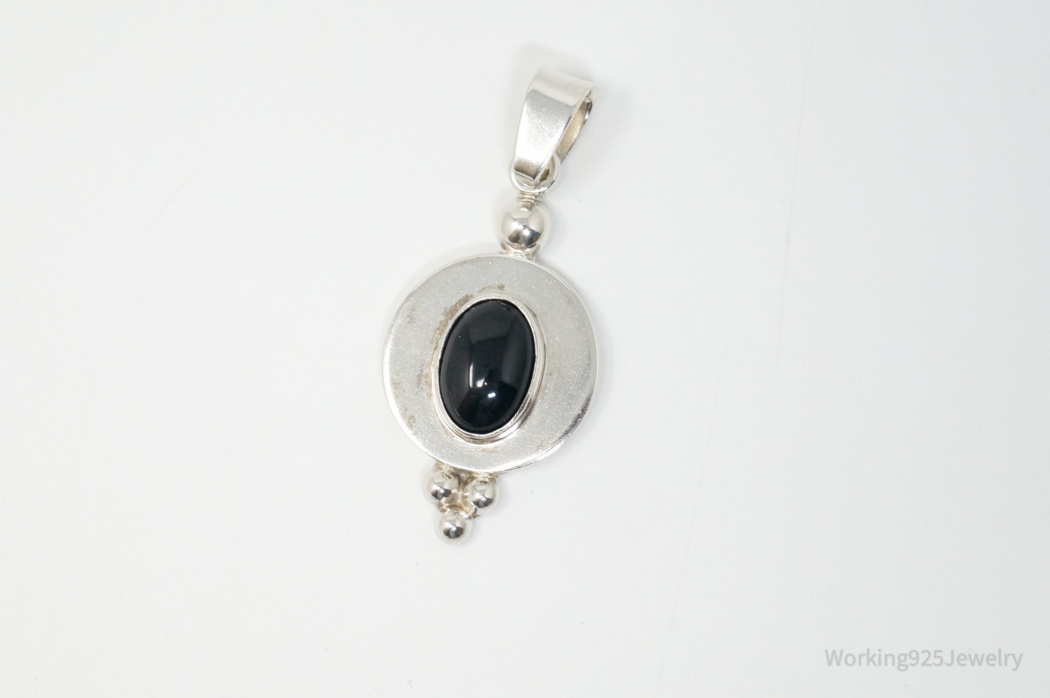 Vintage Mexico CII Black Onyx Sterling Silver Dangle Necklace Pendant | Jewelry > Necklaces > Pendants | Wiccan Center
