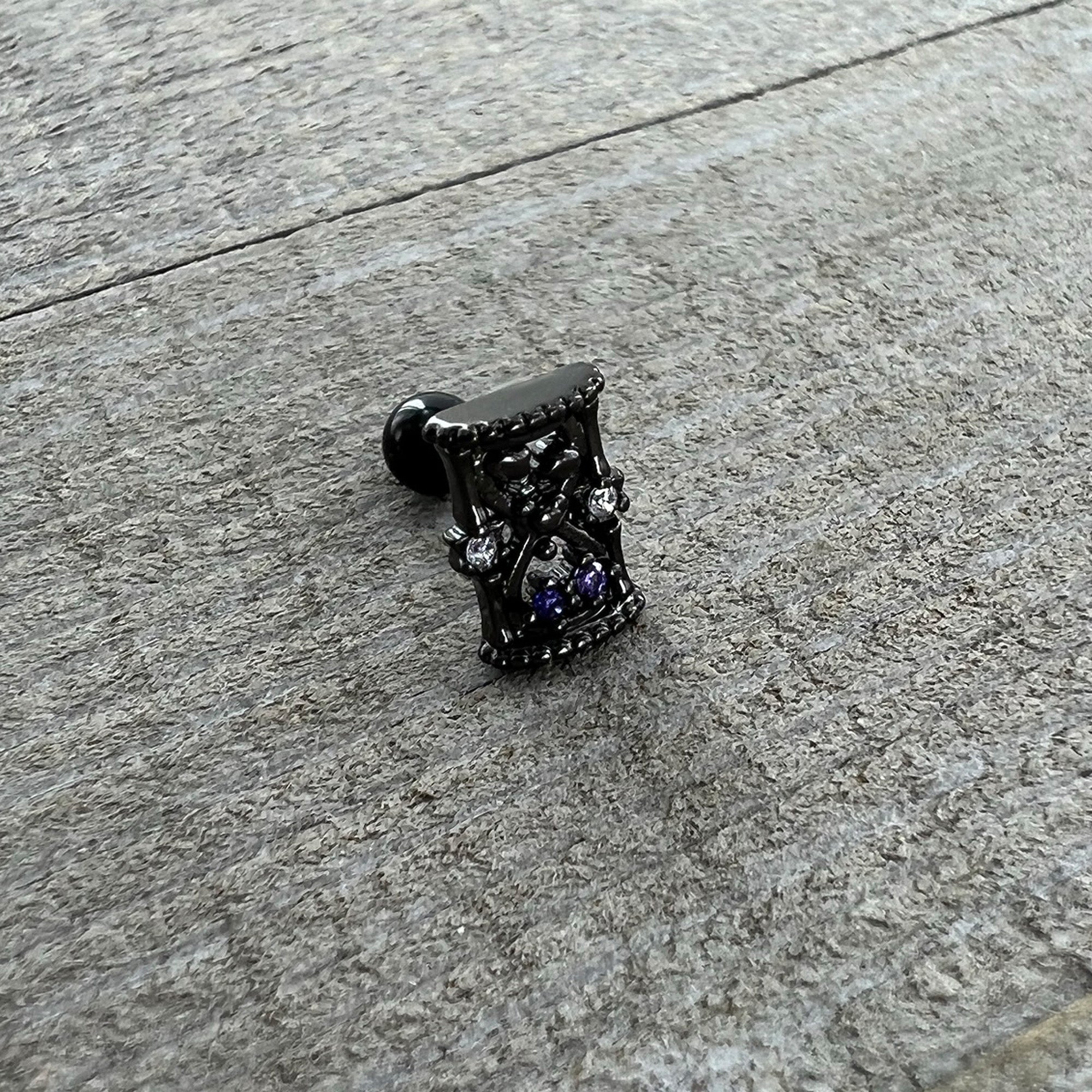 16G 1/4 Purple Gem Black Gothic Hourglass Cartilage Tragus Earring | CARTILAGE Tragus | Wiccan Center