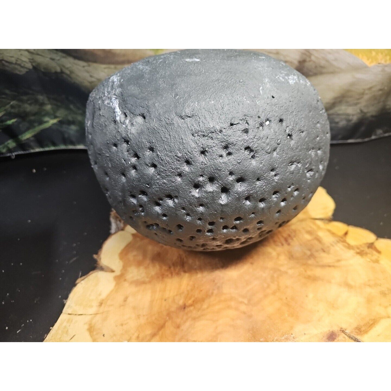 Raw Amethyst Money Bag Geode — 16.8 lbs, Abundance & Reiki Energy Crystal | CrystalCloud Company | Geodes & Clusters | Wiccan Center