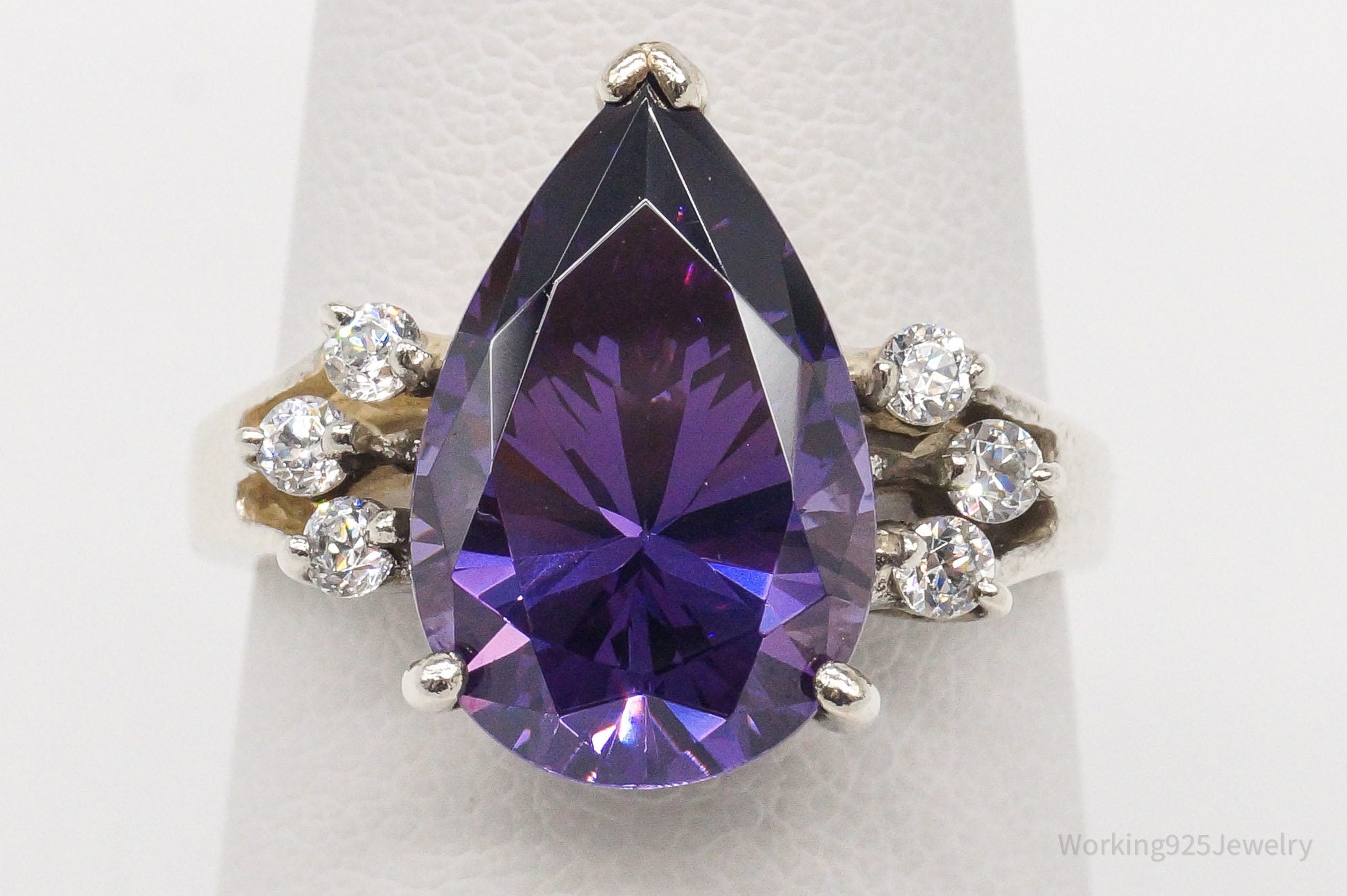 Vintage Purple & White Diamonique Sterling Silver Ring Size 6 | Jewelry > Rings | Wiccan Center