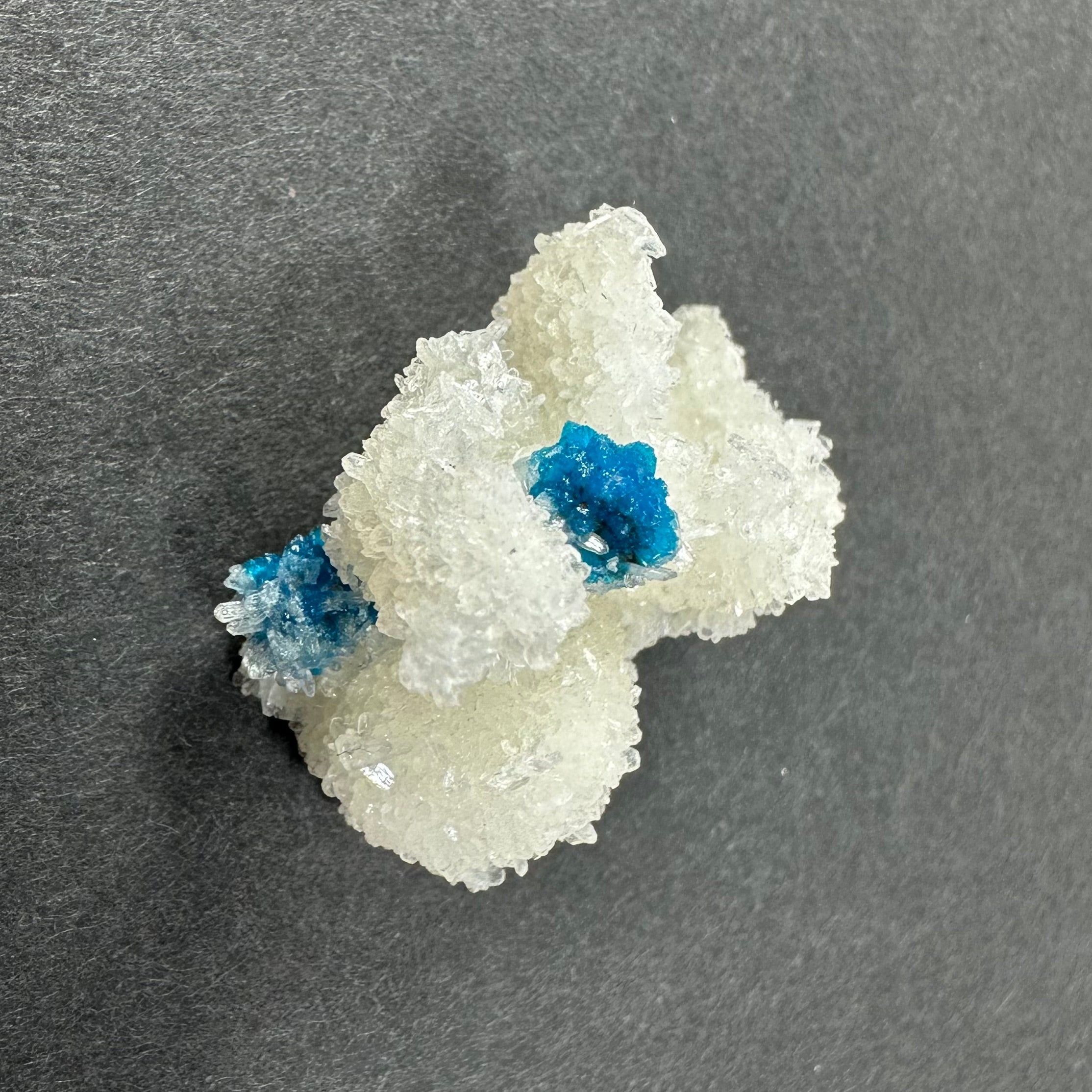 Cavansite Ball 'Floaters' on Stilbite SM from Maharashtra, Pune, India | Minerals | Wiccan Center