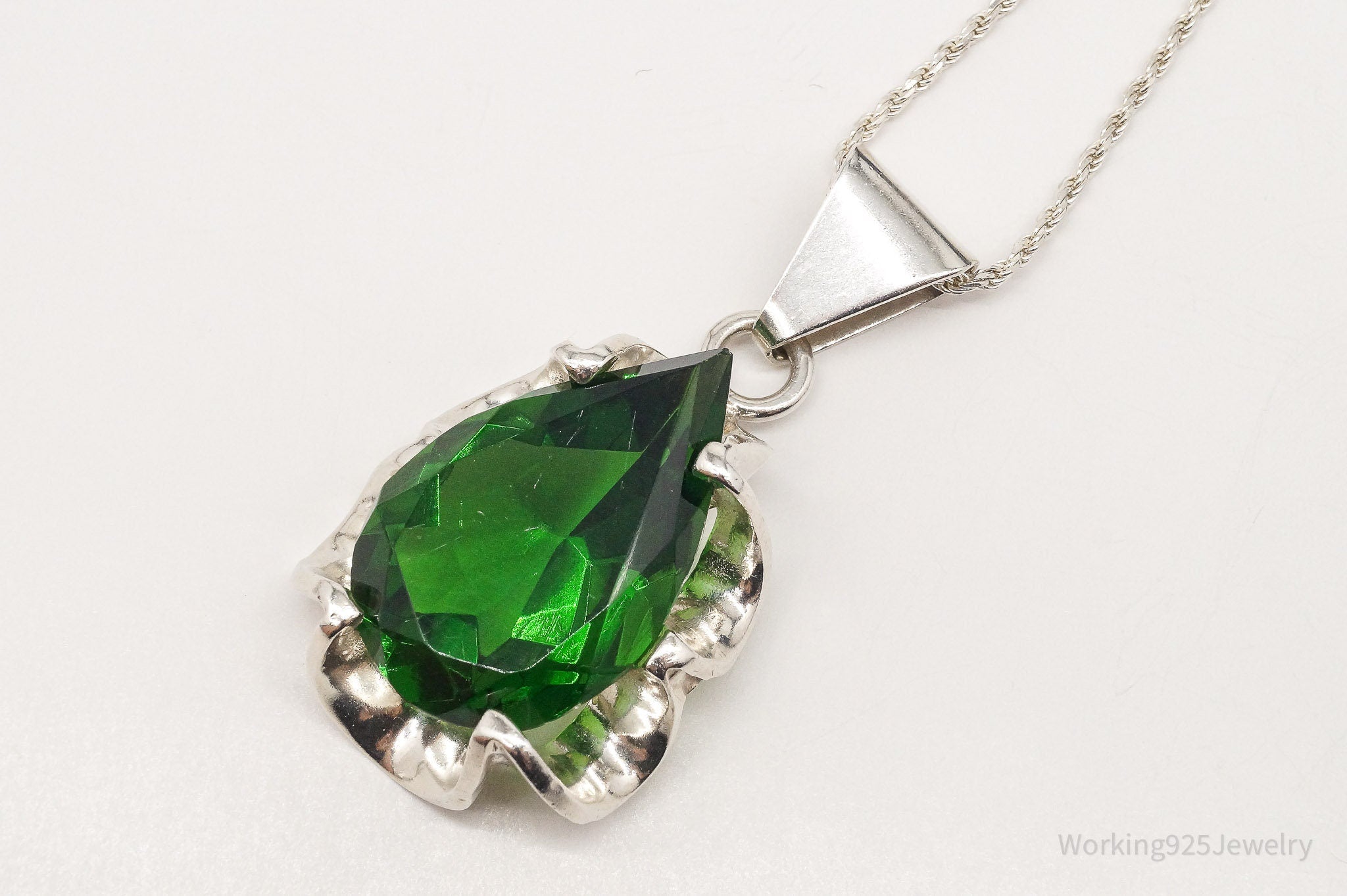 Vintage Large Glass Green Stone Sterling Silver Necklace 36" | Jewelry > Necklaces > Pendants | Wiccan Center