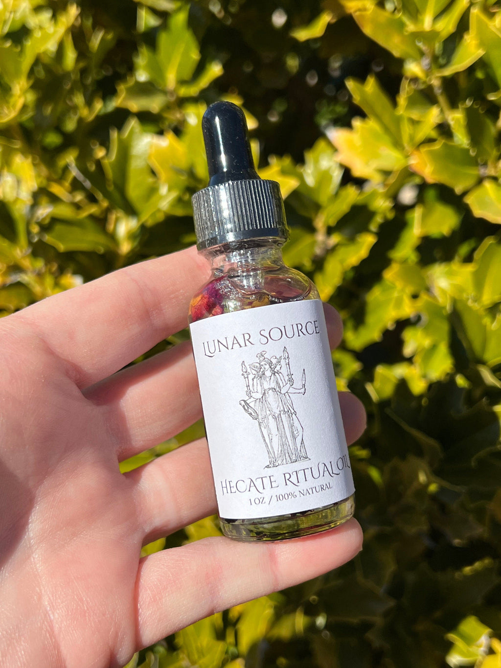Hecate Ritual Oil | Witchcraft Pagan Herbal Intention Triple Moon Goddess Temptress Spell Altar Body Perfume Devotee Invocation Offering | | Wiccan Center