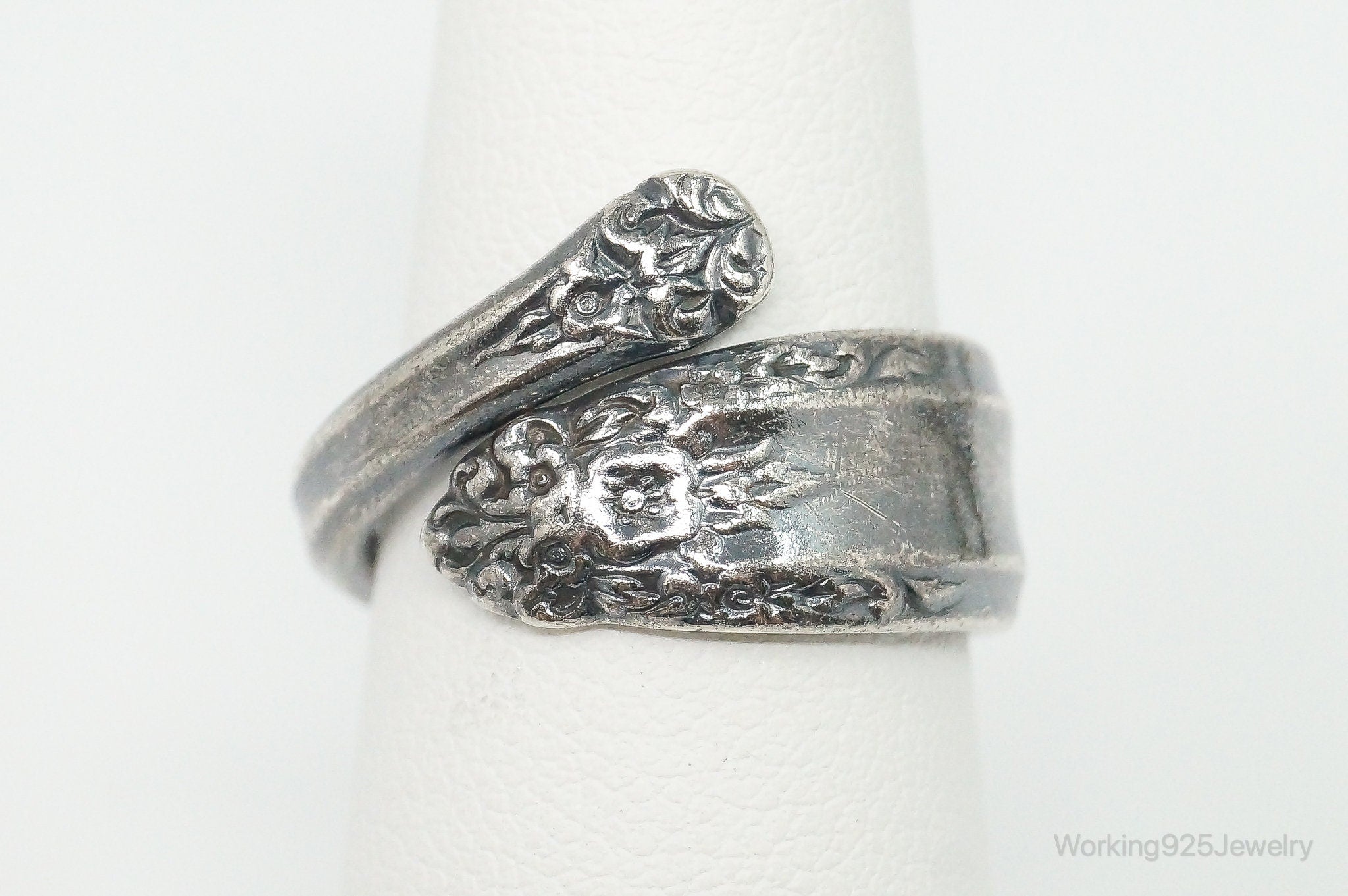 Antique International Sterling "Prelude" Floral Silver Spoon Ring Size 6 | Jewelry > Rings | Wiccan Center
