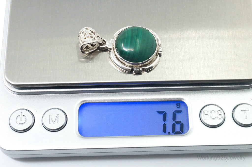 Vintage Southwestern Malachite Sterling Silver Necklace Pendant | Jewelry > Necklaces > Pendants | Wiccan Center