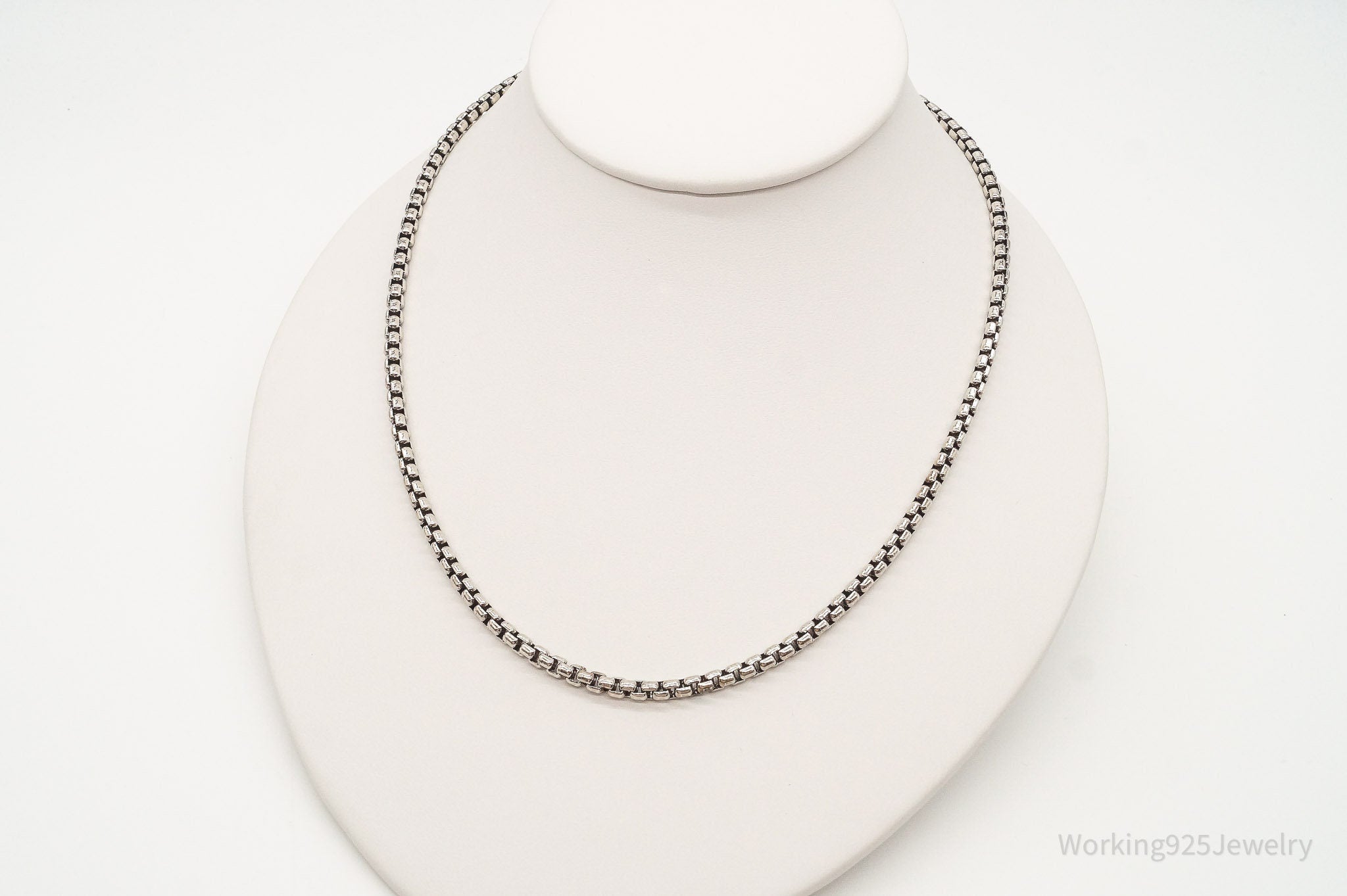 Vintage High Fashion Sterling Silver Puffy Box Chain Link Necklace | Jewelry > Necklaces > Pendants | Wiccan Center