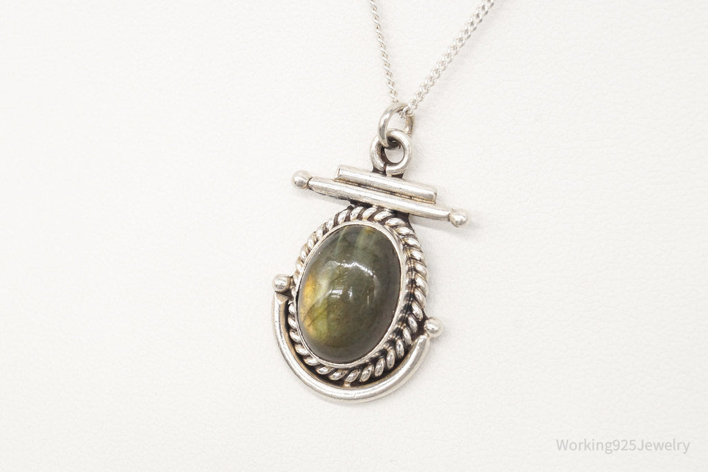 Vintage Labradorite Sterling Silver Necklace | Jewelry > Necklaces > Pendants | Wiccan Center