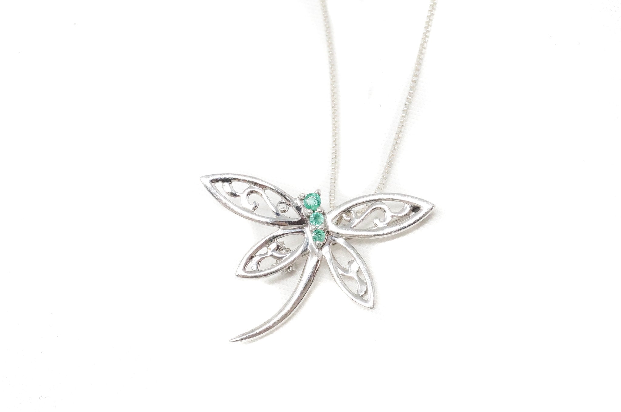 Vintage Emerald Dragonfly Sterling Silver Necklace Pendant | Jewelry > Necklaces > Pendants | Wiccan Center
